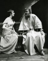 Mária Kráľovičová (Salome), Gustáv Valach (Manahen); zdroj: archív Divadelného ústavu