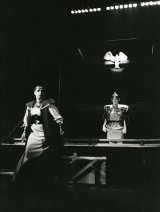 Adela Gáborová (Herodias), Zoltán Hlaváč (Severus); foto Pavol Dřízhal, zdroj: archív Divadla Andreja Bagara v Nitre